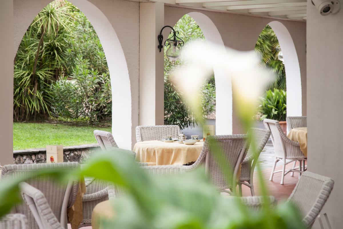 Hotel California Park 4*